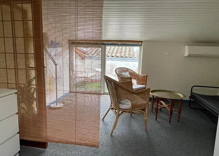Séjour chez l'habitant Familial Etage Entier Bordeaux