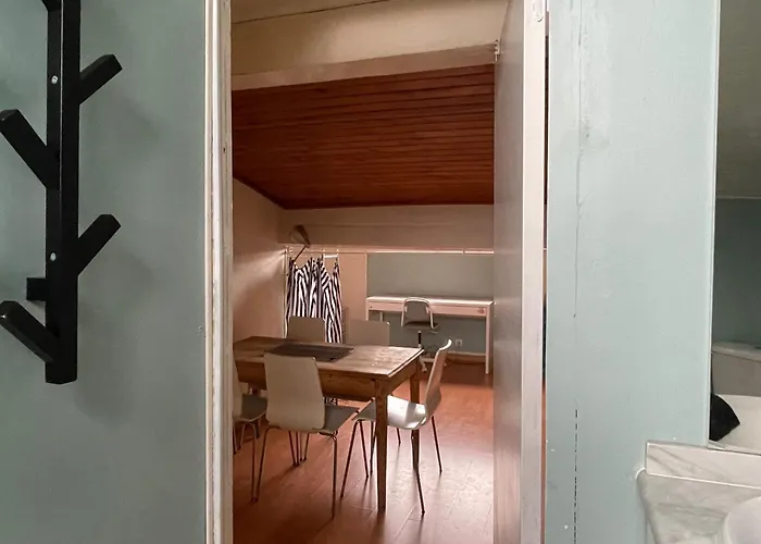 Familial Etage Entier Проживание в семье *